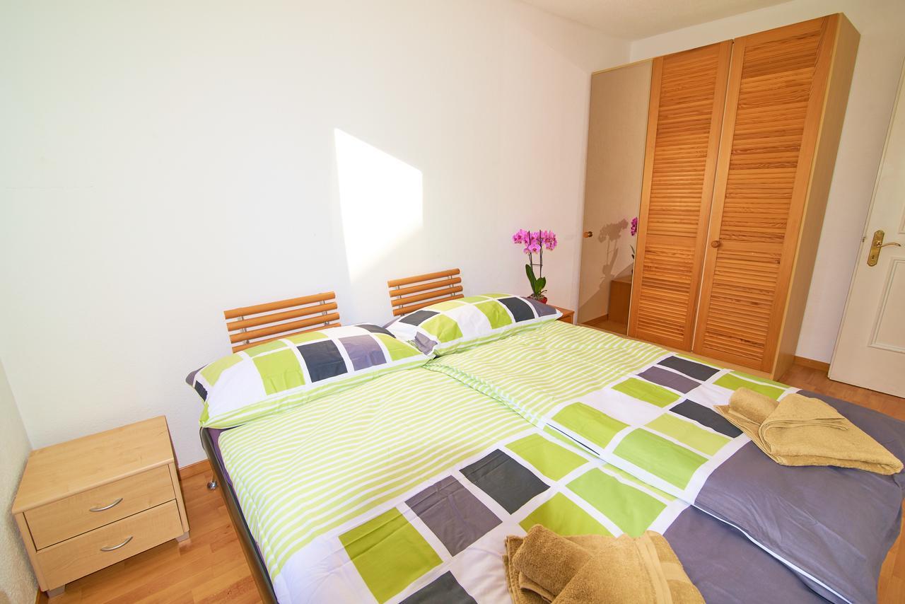 New West Station 7 Apartamento Entrelagos